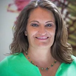 Nicole Mayer